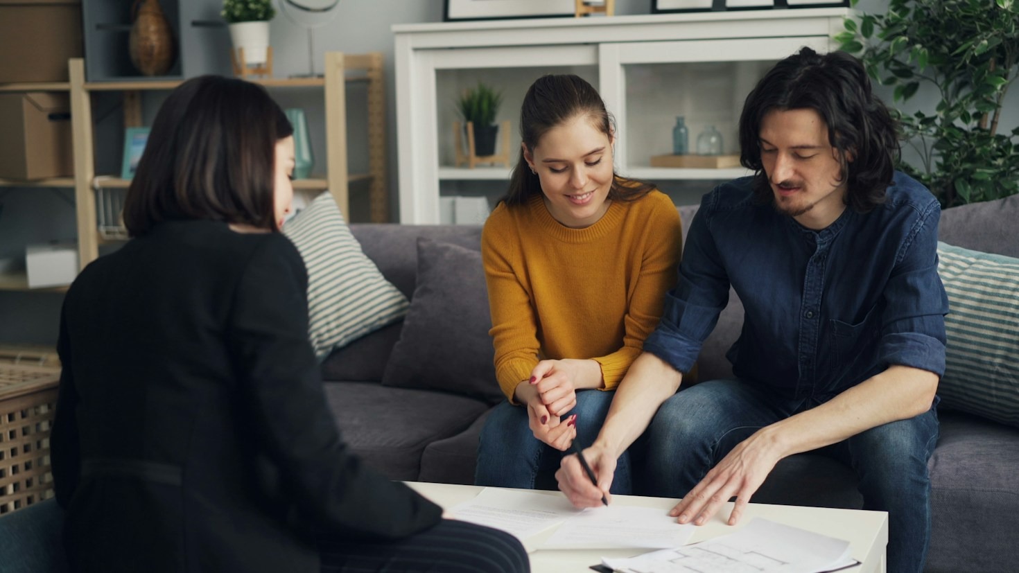 Essential Wealth-Building Strategies for Modern Entrepreneurs